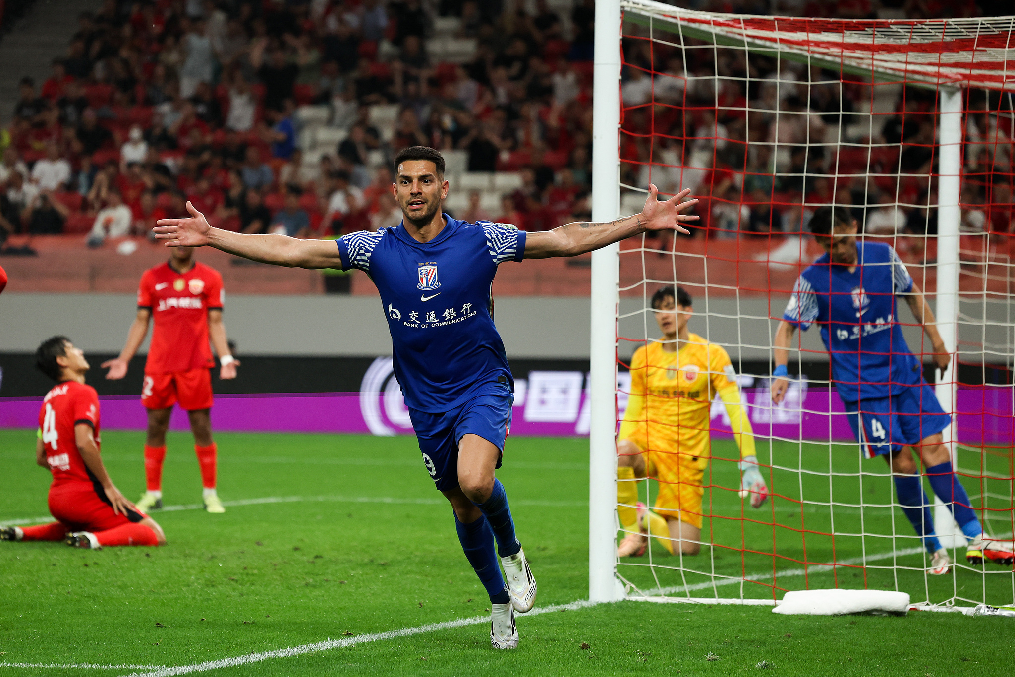 开云娱乐 -上海海港今晚比赛时间最新