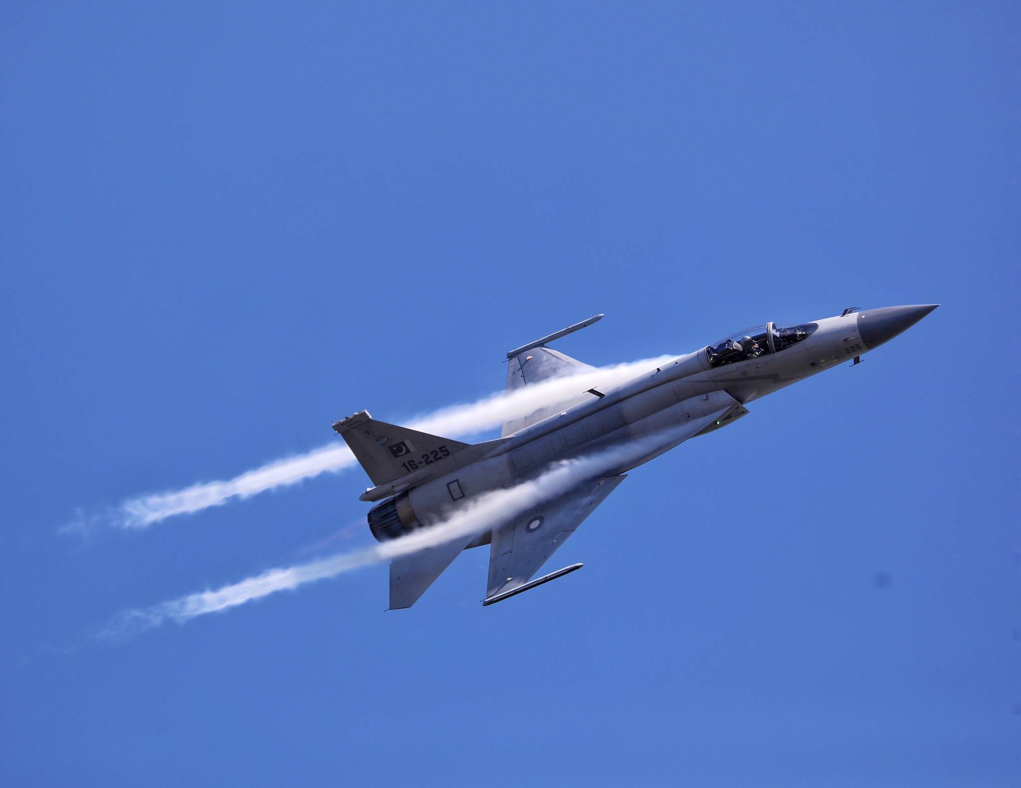 开云app -包含NBA总决赛关键时刻再迎强敌,西汉姆强势反弹,主帅态度——压力陡增,更衣室氛围转暖的词条